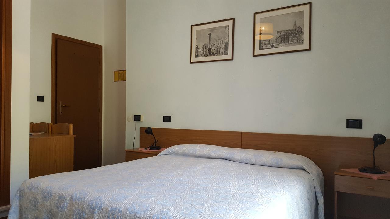 Hotel Firenze Malcesine Exteriér fotografie